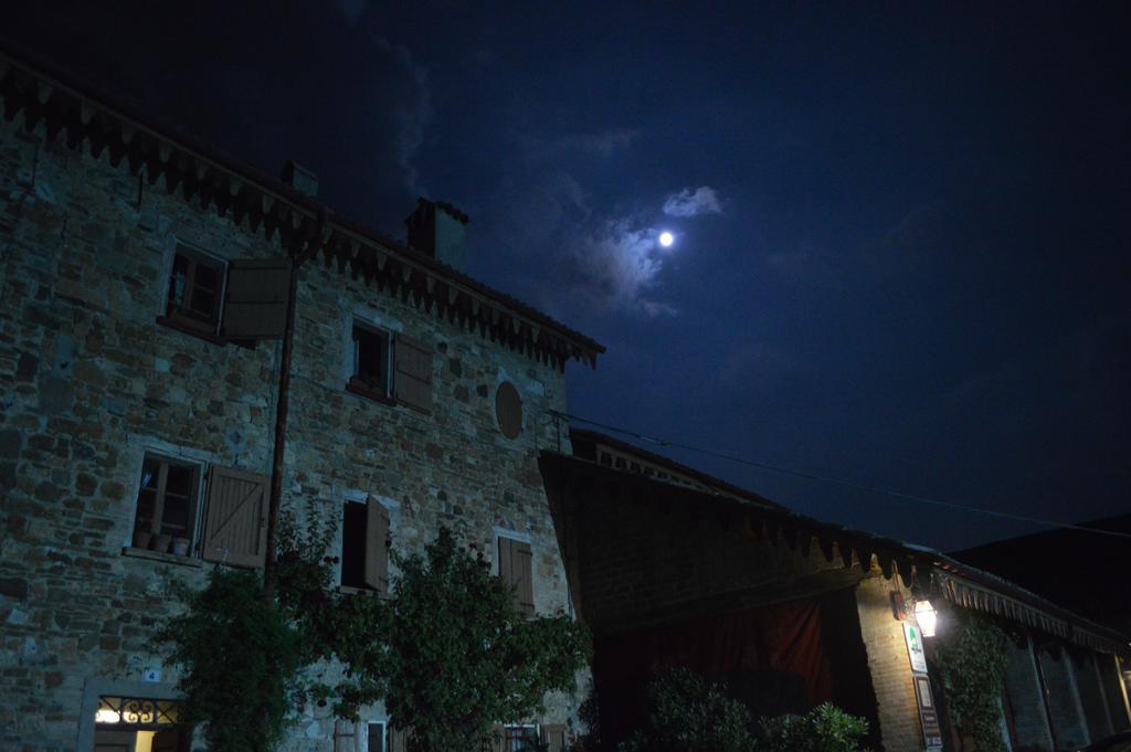 Agriturismo Cavazzone Regnano  Exteriör bild